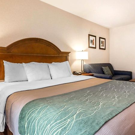 Comfort Inn & Suites Бърлингтън Екстериор снимка