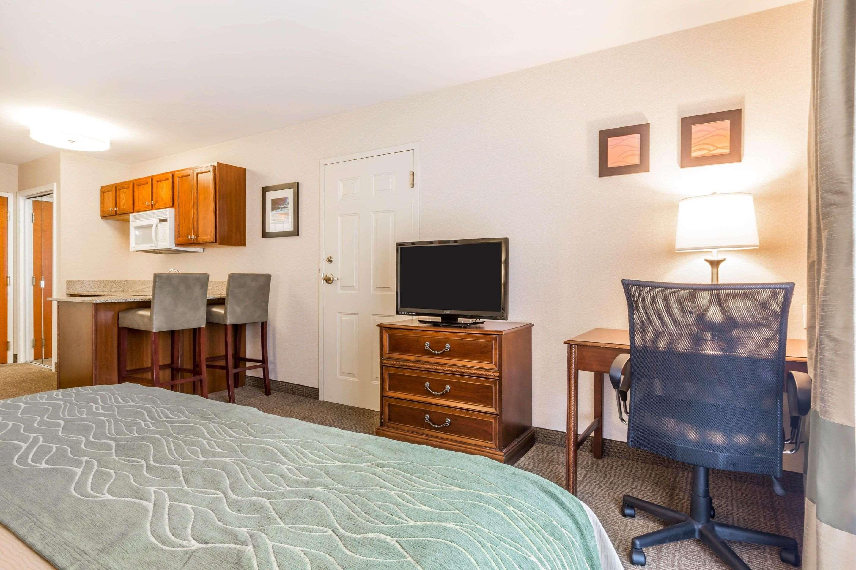 Comfort Inn & Suites Бърлингтън Екстериор снимка