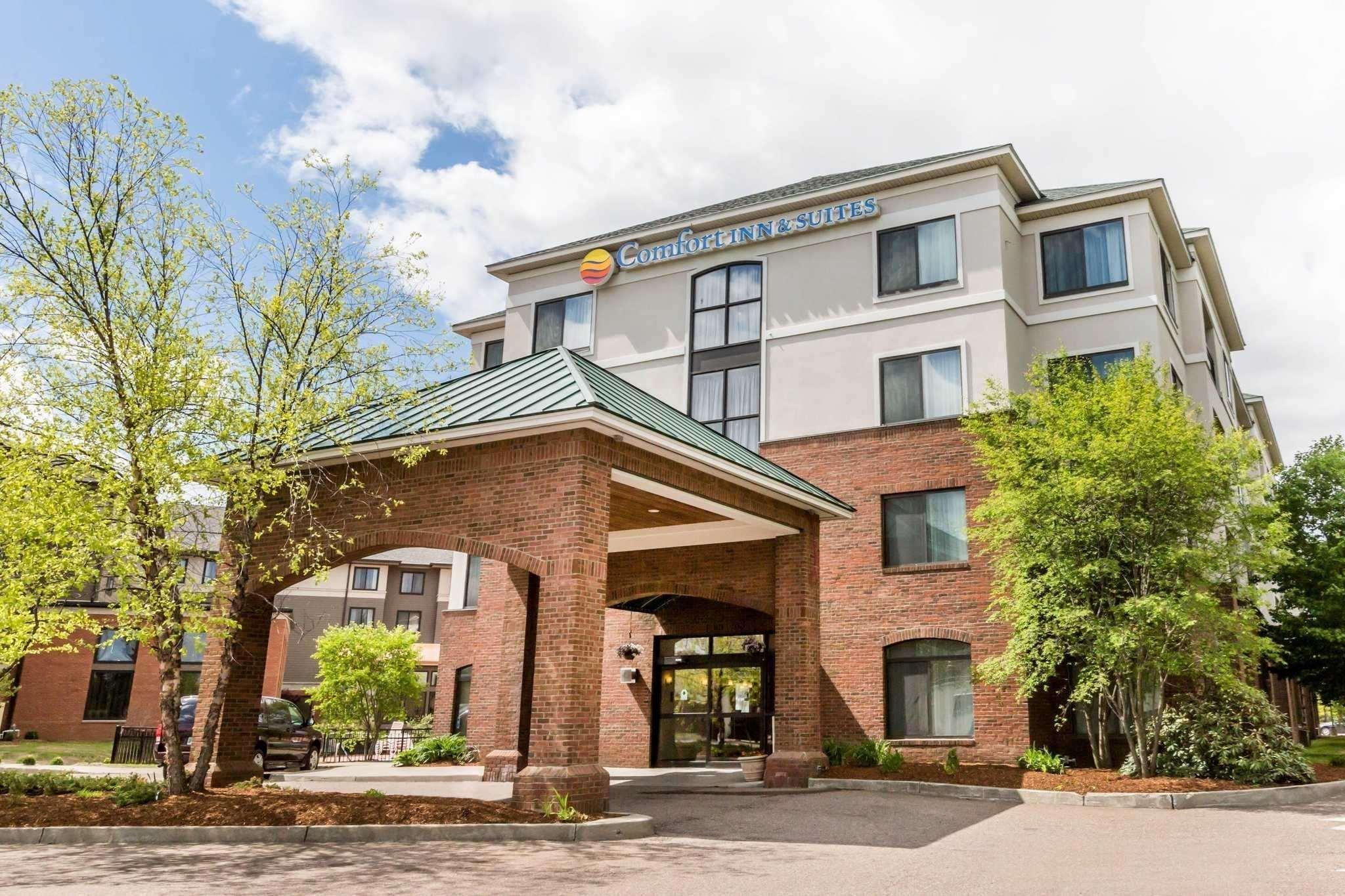 Comfort Inn & Suites Бърлингтън Екстериор снимка