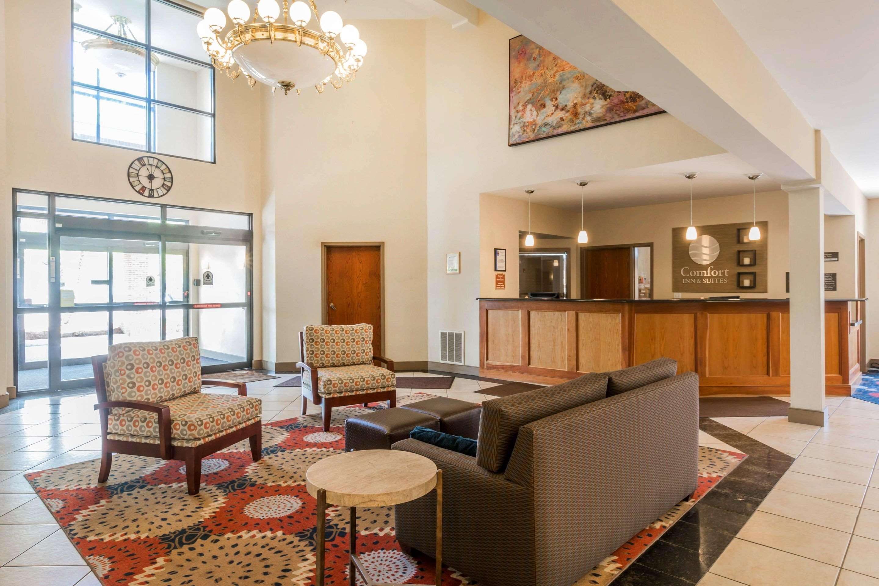 Comfort Inn & Suites Бърлингтън Екстериор снимка