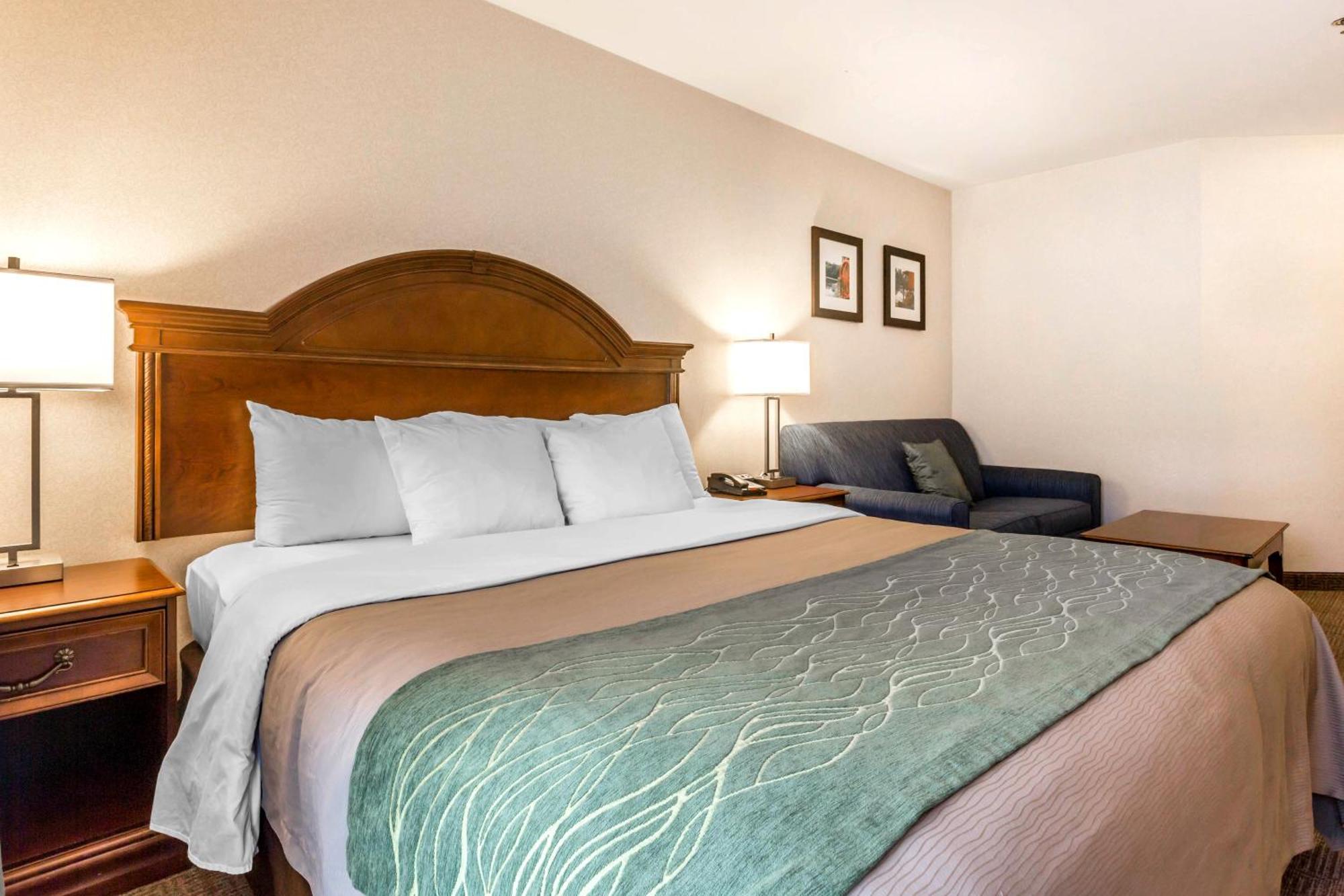 Comfort Inn & Suites Бърлингтън Екстериор снимка