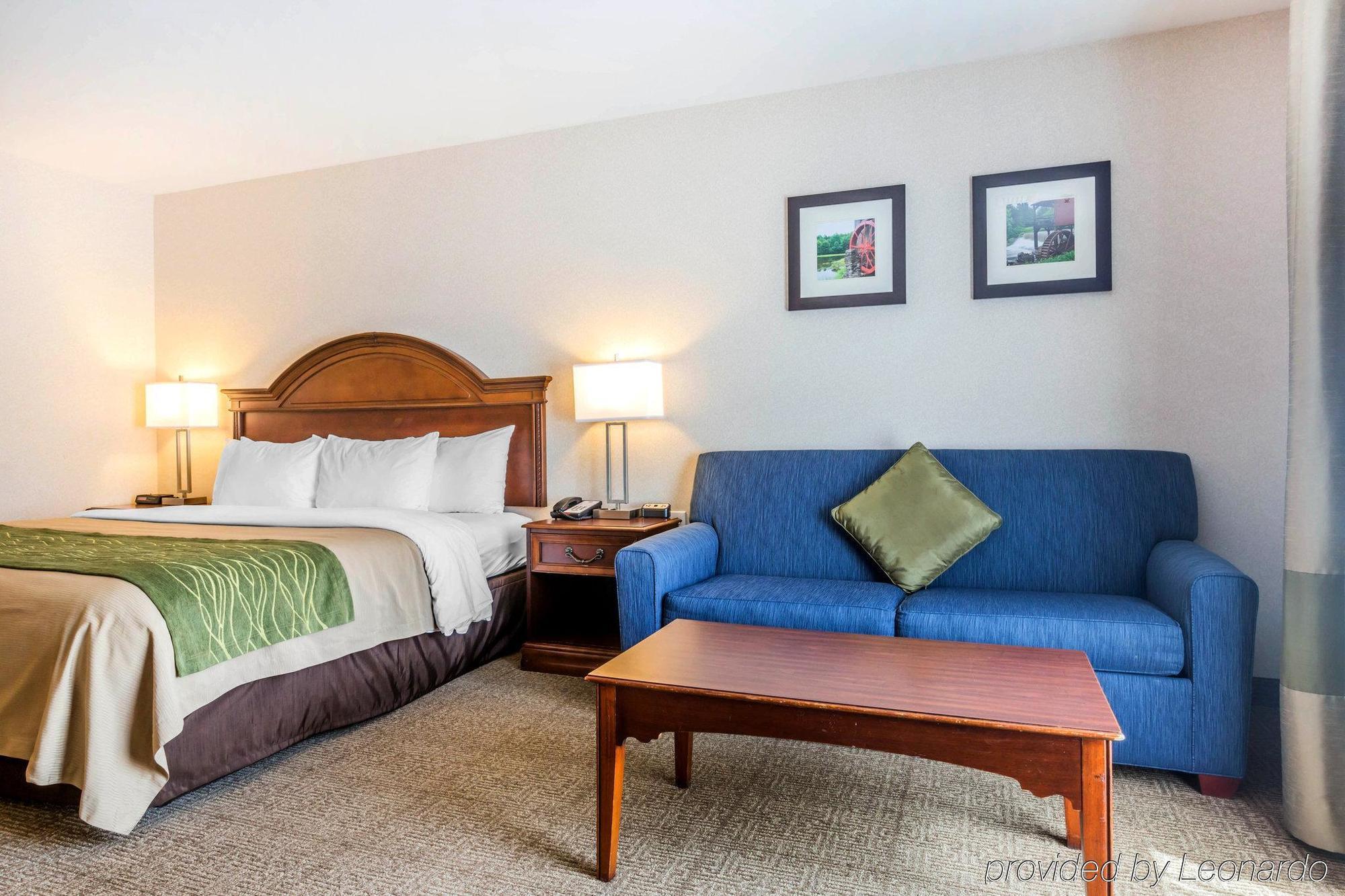 Comfort Inn & Suites Бърлингтън Екстериор снимка
