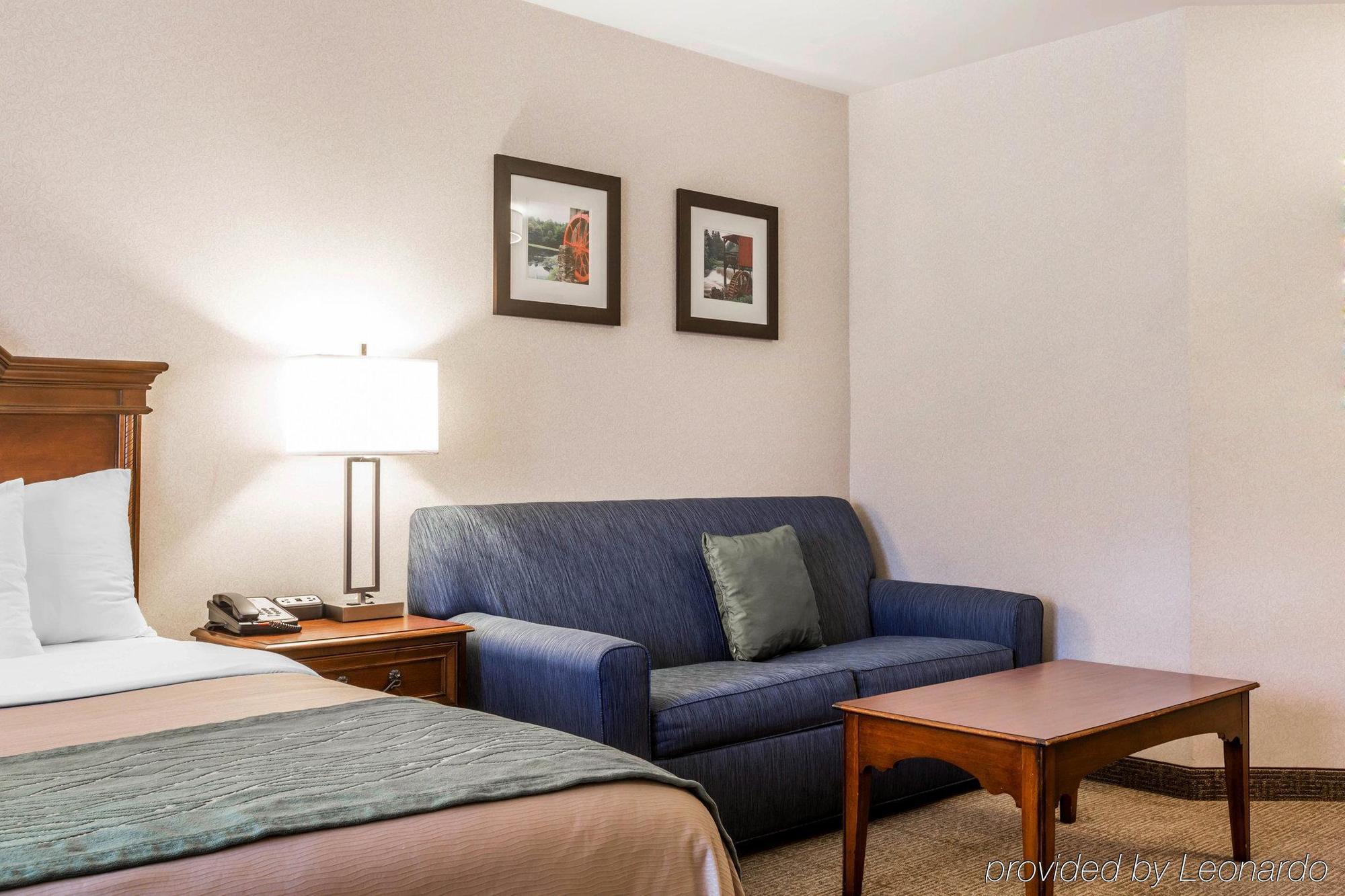 Comfort Inn & Suites Бърлингтън Екстериор снимка