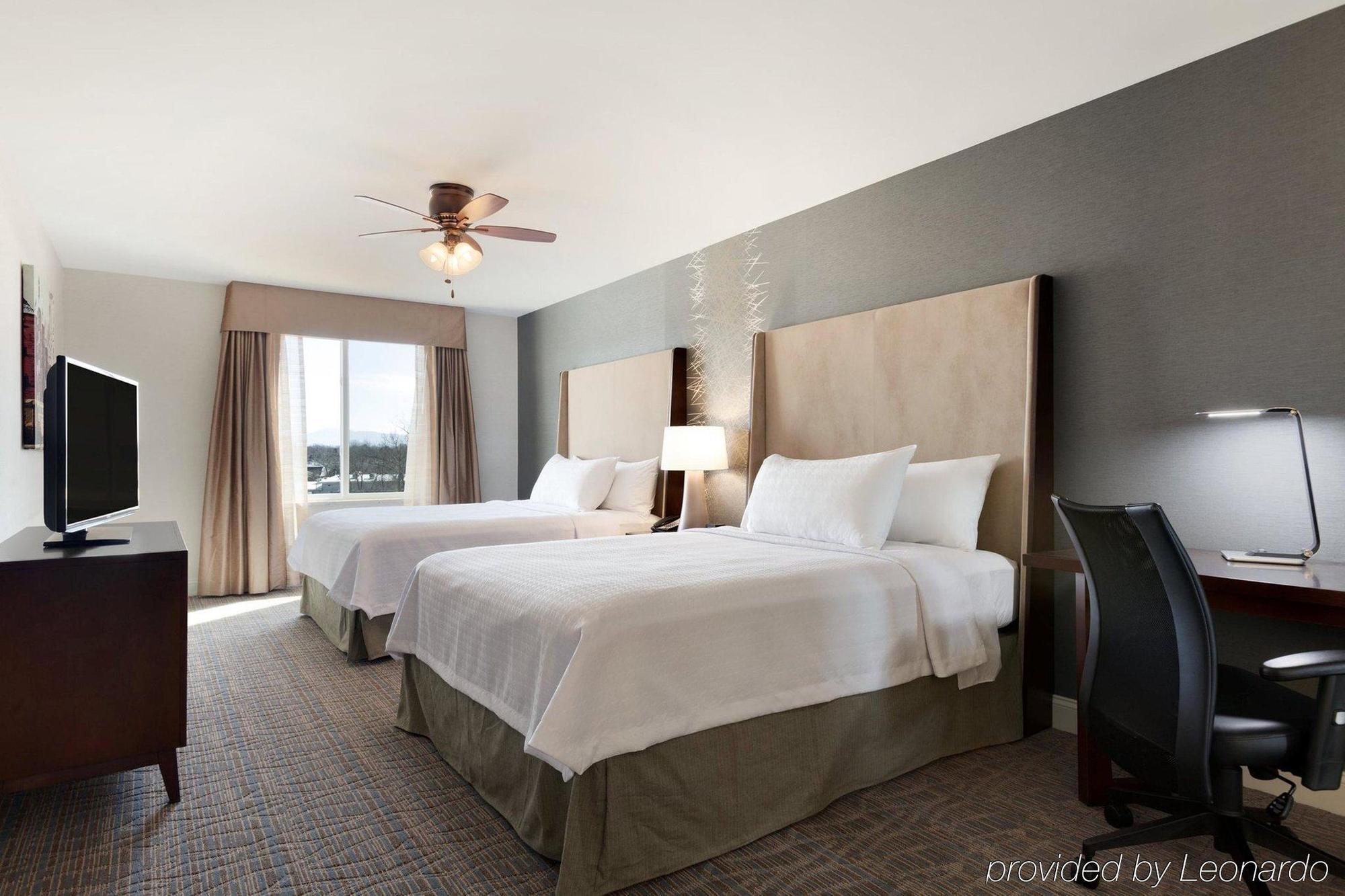 Comfort Inn & Suites Бърлингтън Екстериор снимка